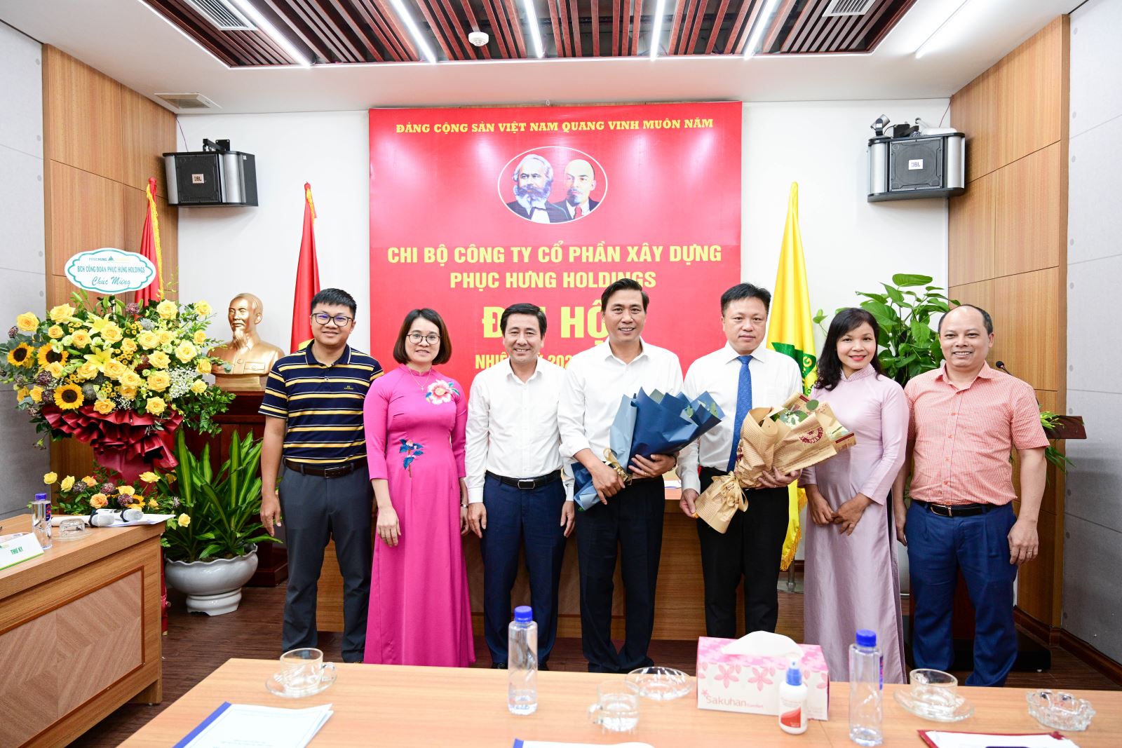 Chi bộ Công ty Cổ phần Xây dựng Phục Hưng Holdings (Phục Hưng Holdings) đã tổ chức thành công Đại hội nhiệm kỳ 2022 - 2025