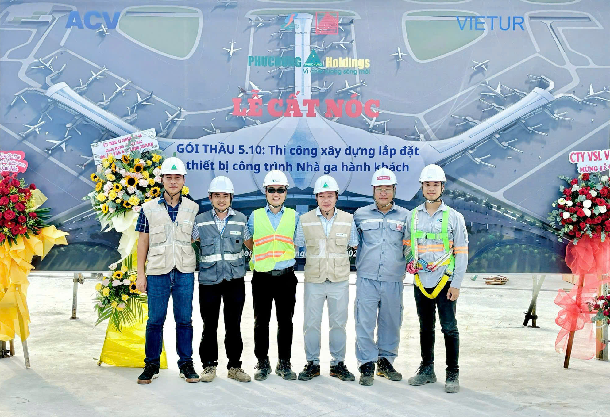 CẤT NÓC ZONE 7 DỰ ÁN CẢNG HÀNG KHÔNG QUỐC TẾ LONG THÀNH DO PHỤC HƯNG HOLDINGS THI CÔNG VƯỢT TIẾN ĐỘ 2,5 THÁNG SO VỚI HỢP ĐỒNG