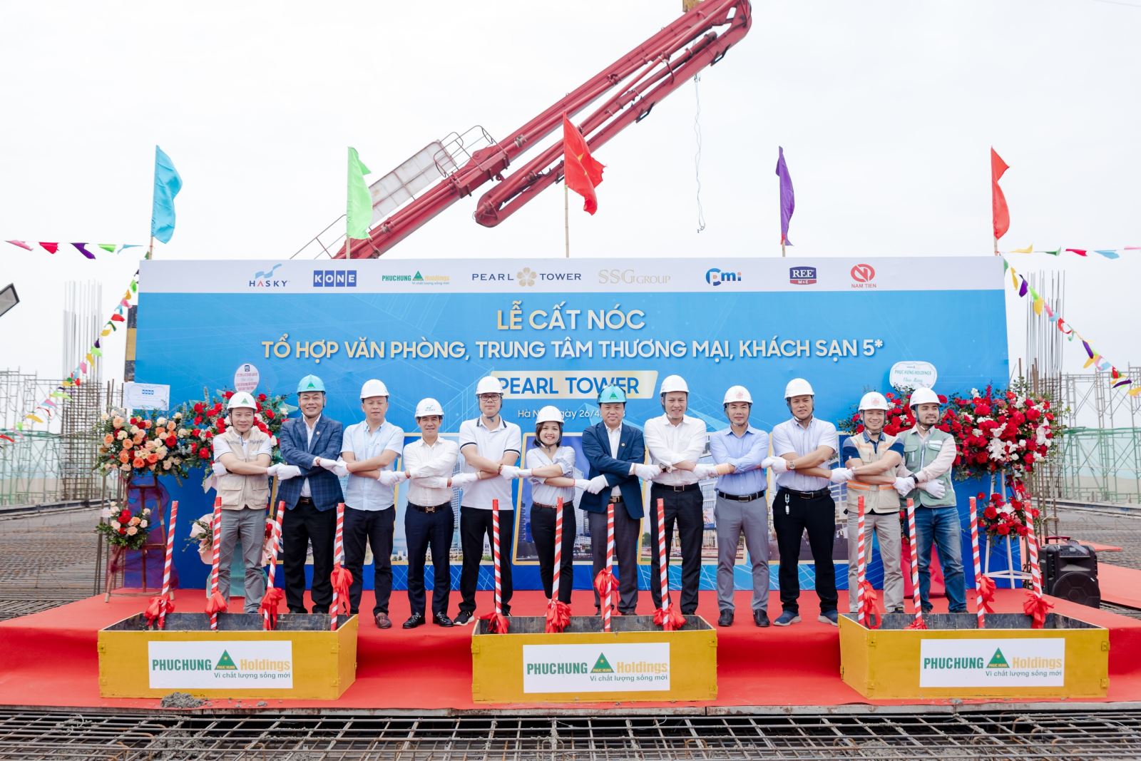 Lễ cất nóc Công trình Thi công Phần Thân - Giai đoạn 2 thuộc Dự án “Tổ hợp Mỹ Đình Pearl - Giai đoạn 2” Hà Nội