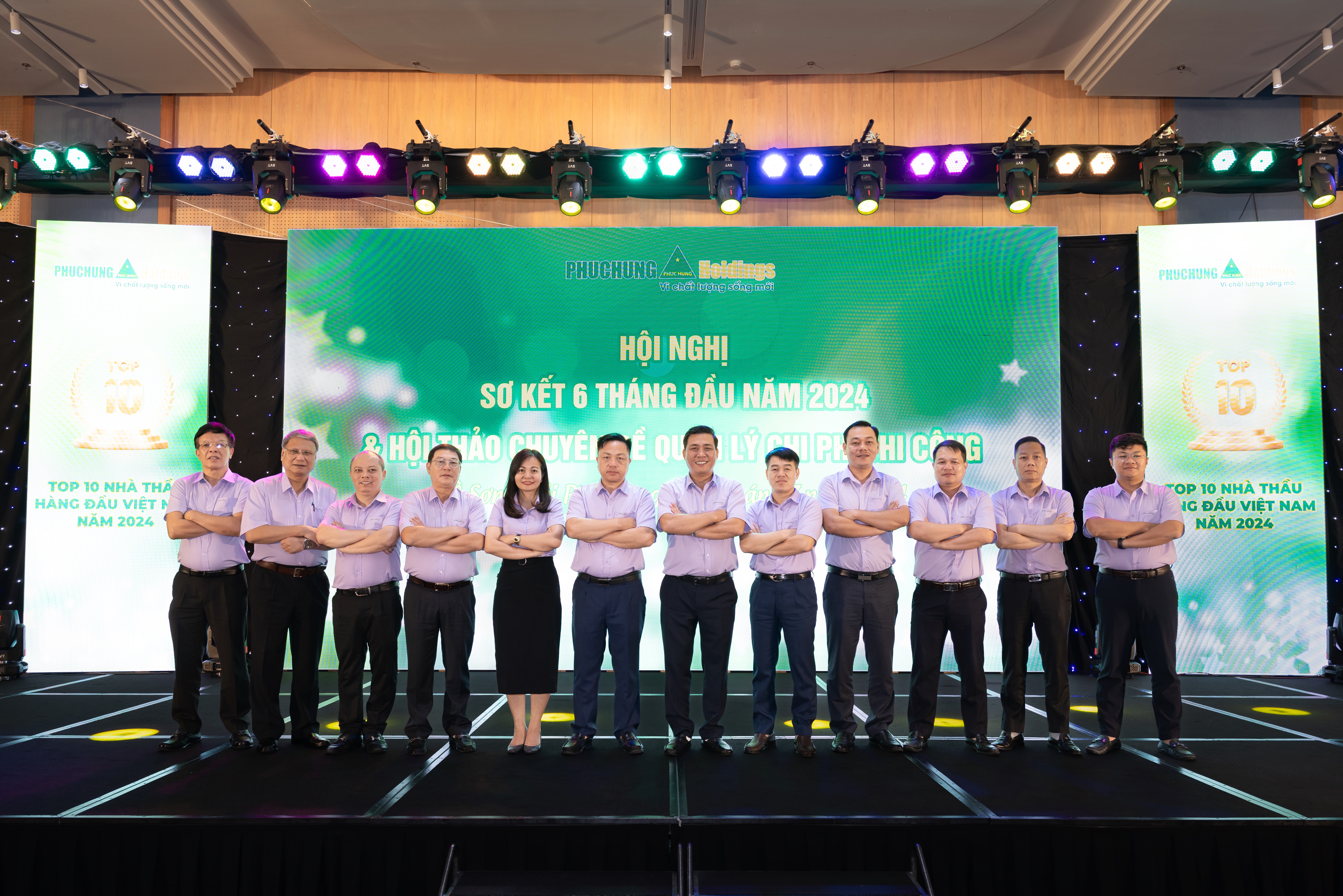 PHỤC HƯNG HOLDINGS TỔ CHỨC HỘI NGHỊ SƠ KẾT CÔNG TÁC 6 THÁNG ĐẦU NĂM 2024 VÀ HỘI THẢO CHUYÊN ĐỀ “TĂNG CƯỜNG CÁC GIẢI PHÁP NHẰM TIẾT KIỆM CHI PHÍ TRONG QUẢN LÝ THI CÔNG TRÊN CÔNG TRƯỜNG XÂY DỰNG PHỤC HƯNG”