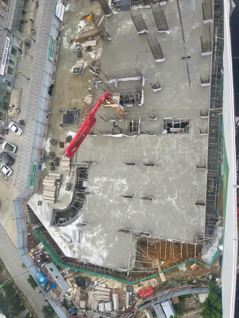 PHỤC HƯNG HOLDINGS ĐÓNG NẮP HẦM SÀN COTE ±0.00 DỰ ÁN NHÀ Ở CHO CBCNV VICOSTONE (21T2)